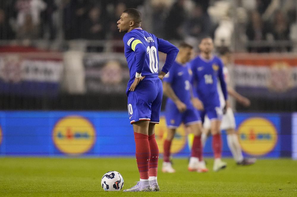 俱乐部在市 俱乐部在市