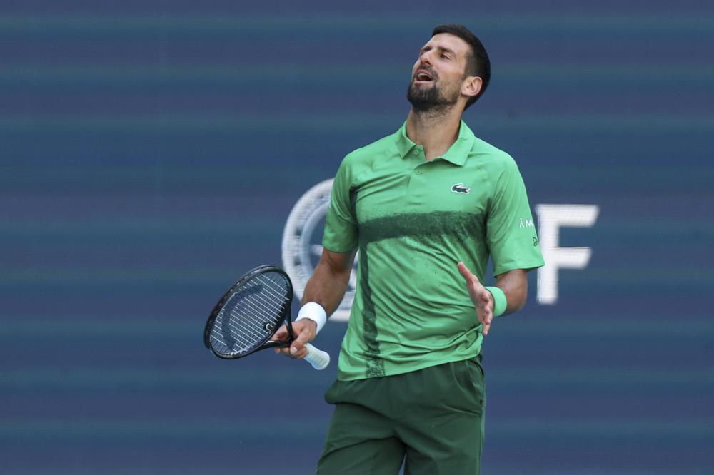 队斯图尔特 队斯图尔特